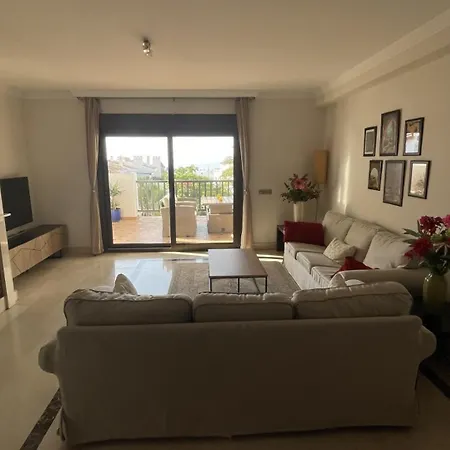 San Antonio - Luxe Met Uitzicht Op Zee